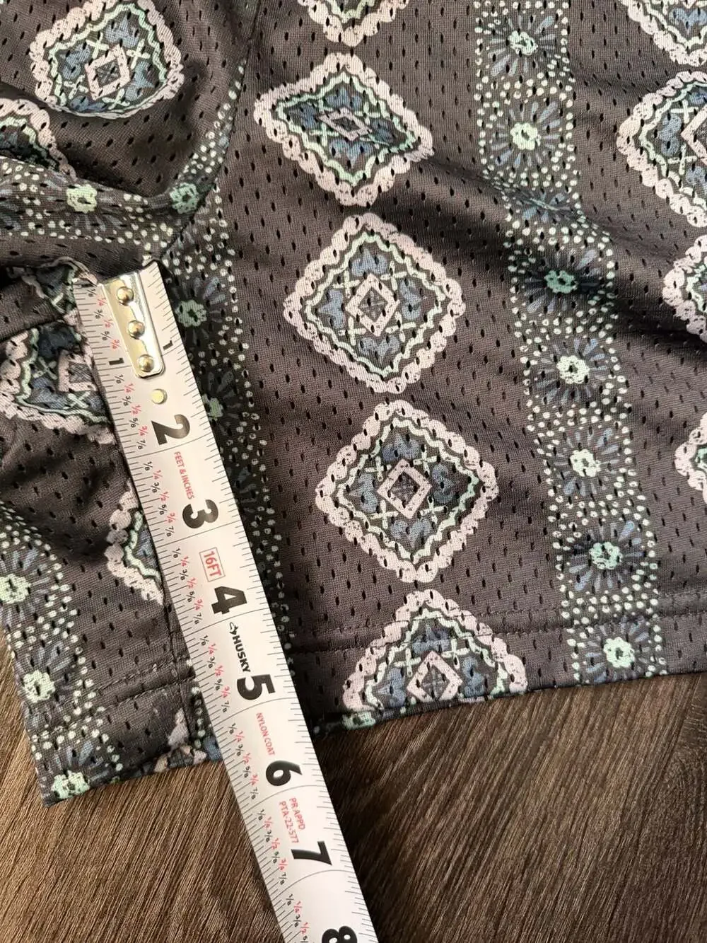 RSQ Men's Gray Geometric Mosaic Print Mesh Shorts